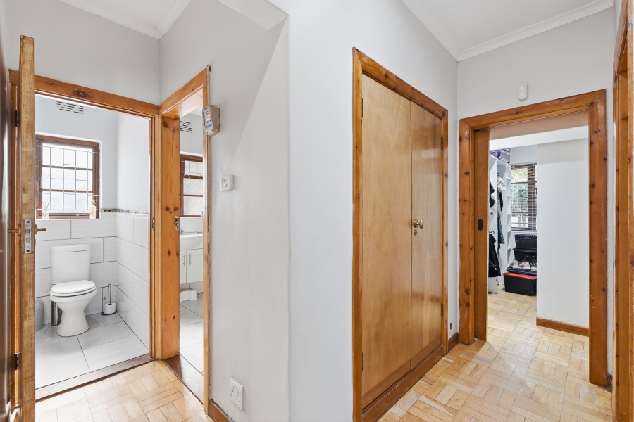 3 Bedroom Property for Sale in Pinelands Western Cape